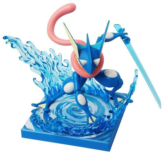 💦Figura Edición Clásica L Greninja Amphinobi Pokémon Blokees